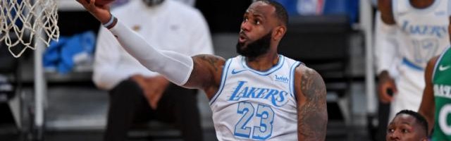 九游官网-残缺的圣诞大战有哪些看点？詹姆斯冲击总得分纪录