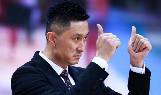 广东3消息！杜锋被喊下课，徐杰创尴尬纪录，陈老板提前退场